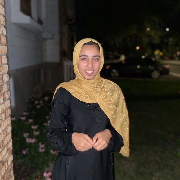 Meet your Posher, Maariya🌹 - Picture 1 of 1